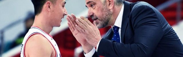  篮网主教练下课助教暂代帅位  