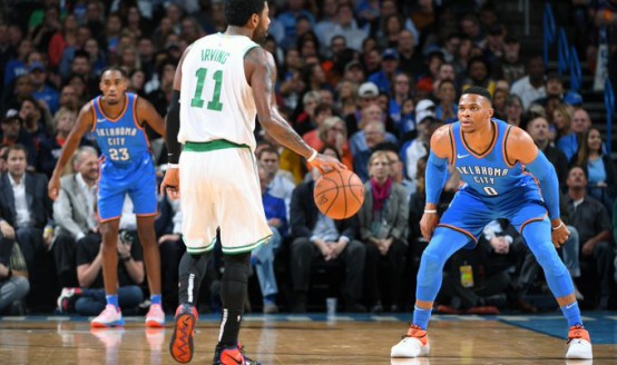  福克斯三双国王轻取雷霆  