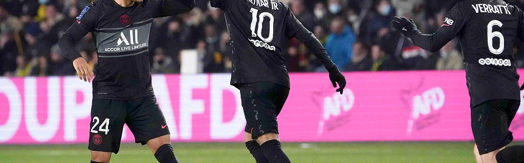  巴黎圣日耳曼客场奏凯，继续领跑法甲积分榜