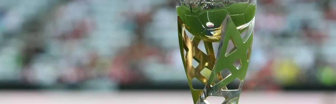  拜仁与多特巅峰对决票房创新高  