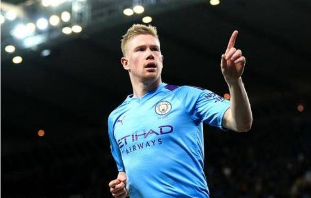  德布劳内伤退曼城中场告急  