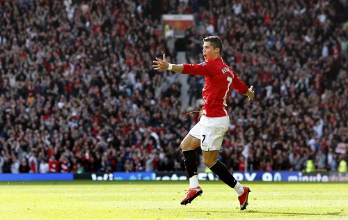  维拉公园球场见证奇迹，阿斯顿维拉补时绝杀