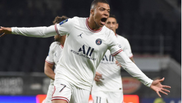  甘冈老将挺身而出绝平昂热保留希望